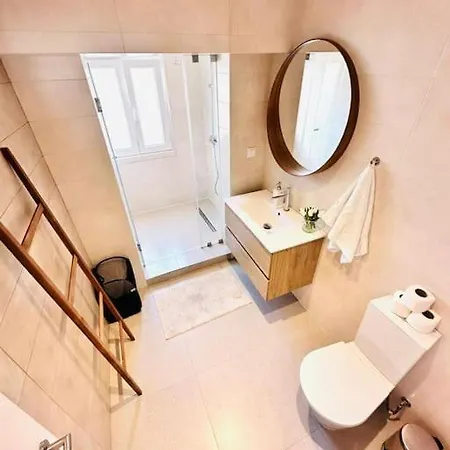 Apartamento Center Flat For 6 Pp *