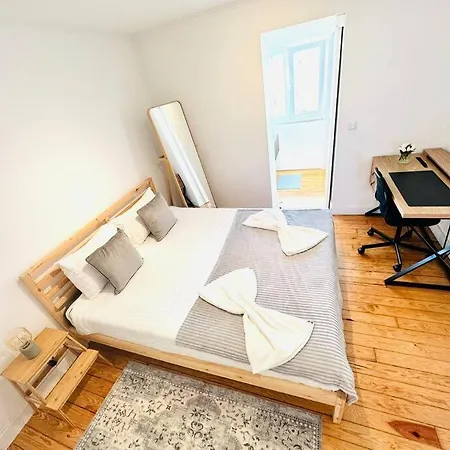 Center Flat For 6 Pp Apartman