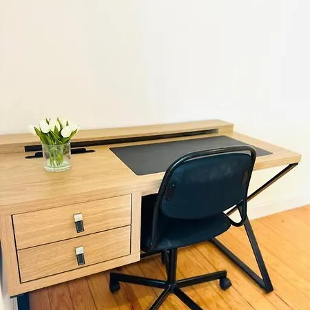 Center Flat For 6 Pp * Лиссабон